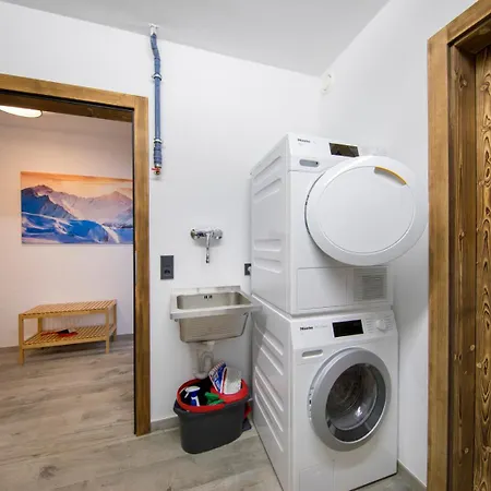 Holiday home Nationalpark Hoher Rosshuf Neukirchen am Grossvenediger